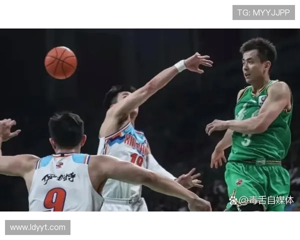 CBA精彩对决回顾天津队与辽宁队的激烈较量与精彩瞬间